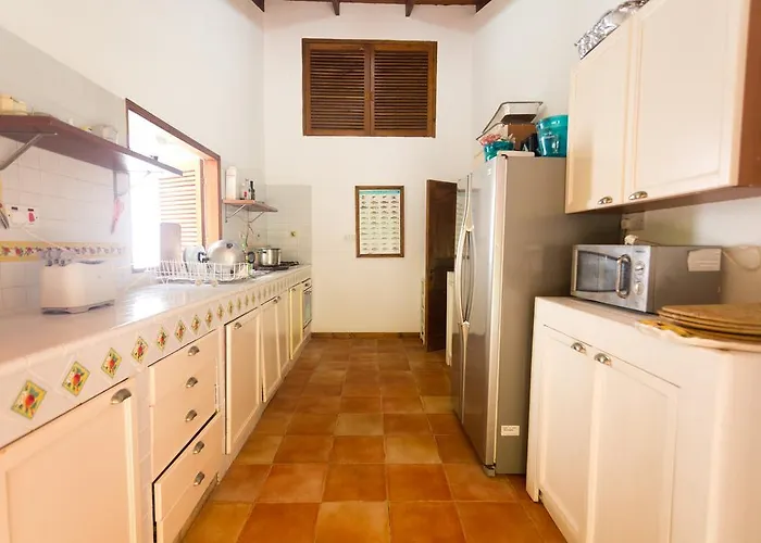 Cote Sud - Unique Villa & Bungalows Intendance Road *