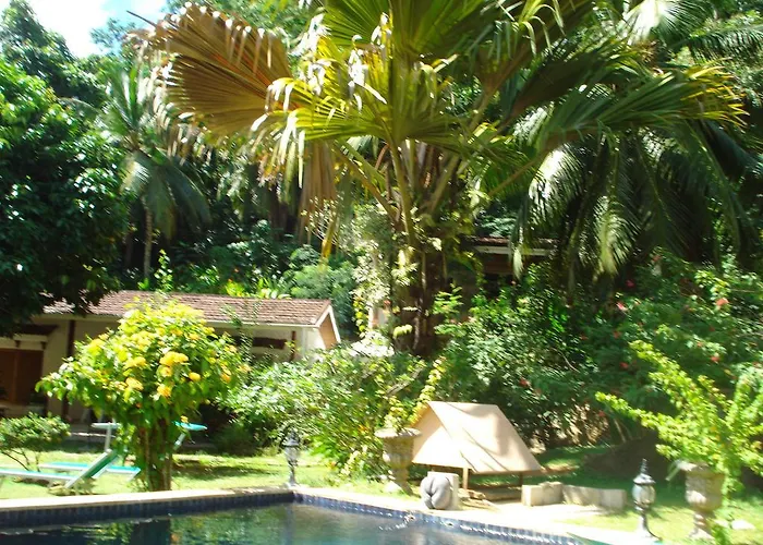Cote Sud - Unique Villa & Bungalows Intendance Road Вилла *
