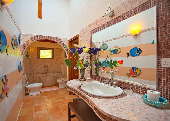Cote Sud - Unique Villa & Bungalows Intendance Road *