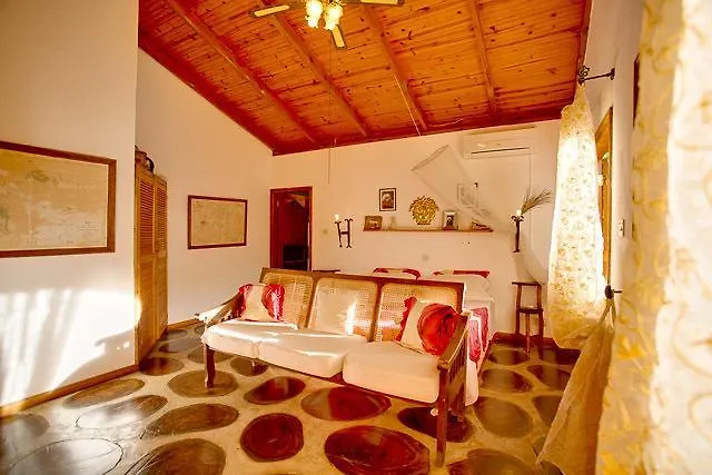 Cote Sud - Unique Villa & Bungalows Intendance Road Вилла *