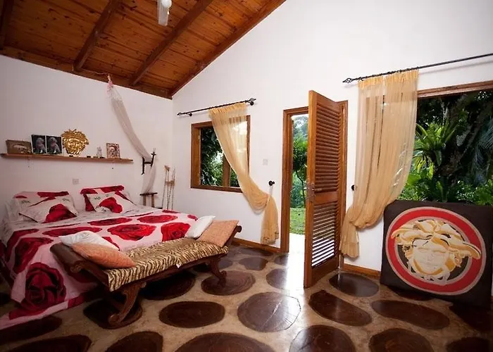 Cote Sud - Unique Villa & Bungalows Intendance Road Вилла *