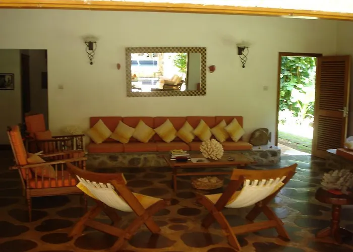 Cote Sud - Unique Villa & Bungalows Intendance Road Вилла Такамака